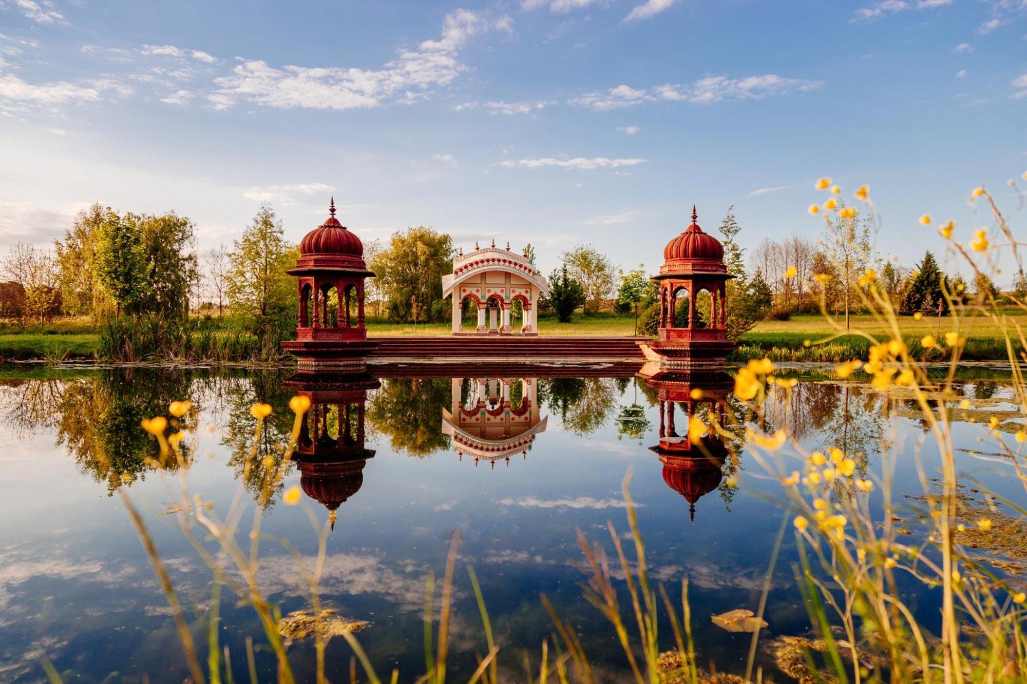Gurudeva Bhavan Somogyvámos Екстериор снимка